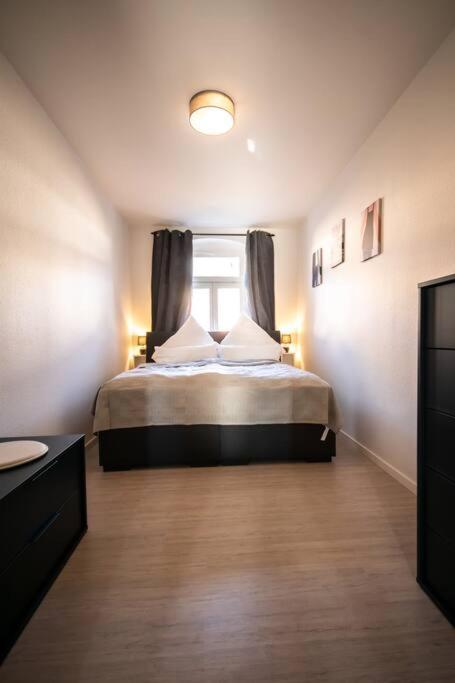 Super Lage Modern Boxspringbett *Netflix* Wlan* Appartement Chemnitz Buitenkant foto